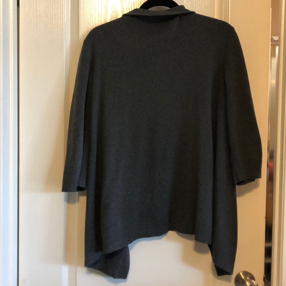 Spring and Mercer size large dark gray cardigan - Picture 3 of 3